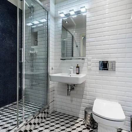 Rent Like - Slusarska 13 Lejlighed